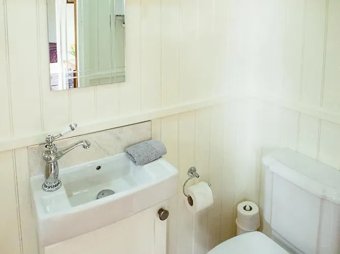 Crown Farm * Skipton