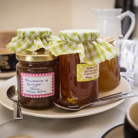 Crown Farm לינה וארוחת בוקר סקיפטון