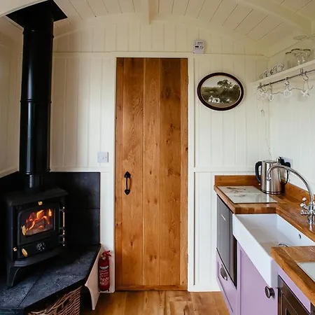 לינה וארוחת בוקר Crown Farm סקיפטון