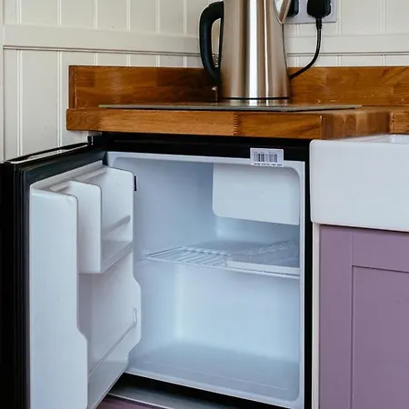 Oda ve Kahvaltı Crown Farm *